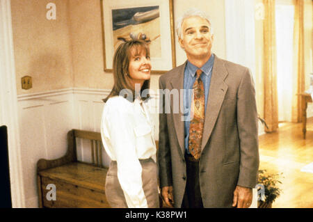 FATHER OF THE BRIDE DIANE KEATON, STEVE MARTIN     Date: 1991 Stock Photo