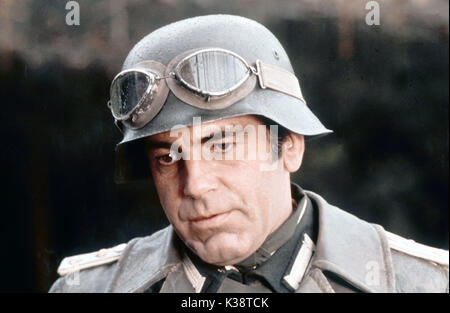 CROSS OF IRON MAXIMILIAN SCHELL as Stranszky     Date: 1977 Stock Photo