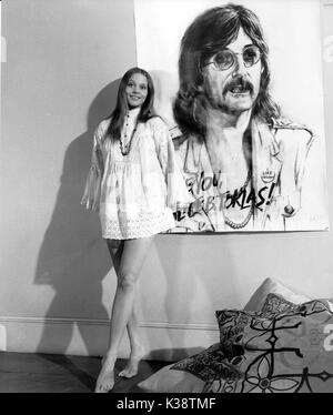 I LOVE YOU ALICE B. TOKLAS! LEIGH TAYLOR-YOUNG Stock Photo