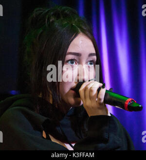 Bala Cynwyd, PA, USA. 8th August, 2017. American Singer-Songwriter Noah Cyrus Visits Q102's Performance Theatre. Stock Photo