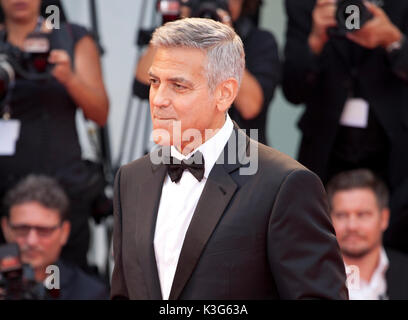 Venice, Italy. 02nd Sep, 2017. George Clooney at the premiere of the film Suburbicon at the 74th Venice Film Festival, Sala Grande on Saturday 2 September 2017, Venice Lido, Italy. Credit: Doreen Kennedy/Alamy Live News Stock Photo