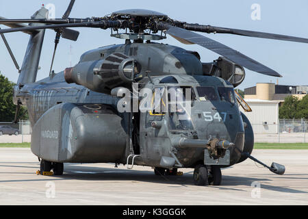 MH-53E Sea Dragon pilots with Helicopter Mine Countermeasures Squadron 14 perform pre-flight checks prior Aug. 31, 2017 Stock Photo