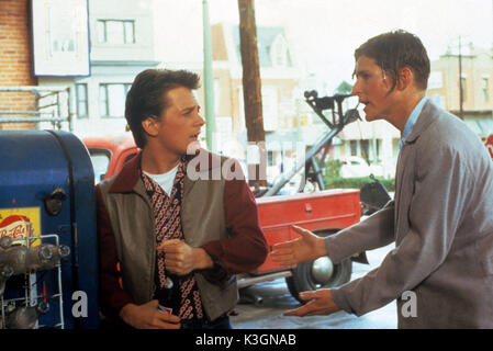 BACK TO THE FUTURE MICHAEL J FOX, CRISPIN GLOVER     Date: 1985 Stock Photo