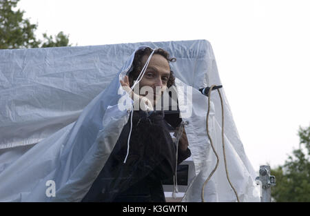 THE CHILDREN OF MEN Director of photography EMMANUEL LUBEZKI     Date: 2006 Stock Photo