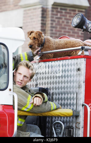 Firehouse Dog For further information please contact your local Twentieth Century Fox press office. FIREHOUSE DOG      Date: 2007 Stock Photo