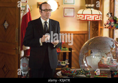 FRED CLAUS KEVIN SPACEY FRED CLAUS     Date: 2007 Stock Photo