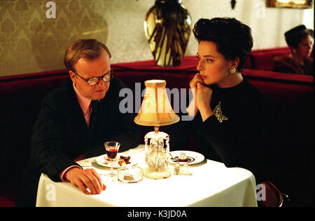 INFAMOUS TOBY JONES as Truman Capote, ISABELLA ROSSILLINI     Date: 2006 Stock Photo