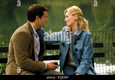 DEFINITELY, MAYBE RYAN REYNOLDS, ELIZABETH BANKS DEFINITELY, MAYBE     Date: 2008 Stock Photo