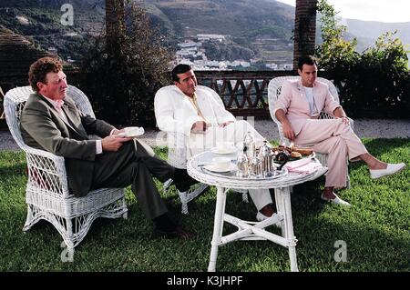 THE BUSINESS Geoff Bell as Sammy, Danny Dyer as Frankie, Tamer Hassan as Charlie     Date: 2005 Stock Photo