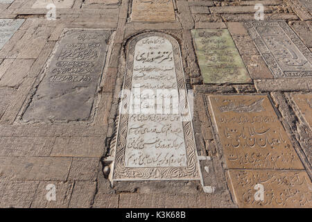 Iran, Central Iran, Shiraz, Imamzadeh-ye Ali Ebn-e Hamze, 19th century tomb of Emir Ali, courtyard memorials Stock Photo