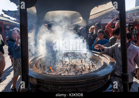 Japan, Hoshu, Tokyo, Asakusa, Asakusa Kannon Temple aka Sensoji, Giant Incense Burner Stock Photo