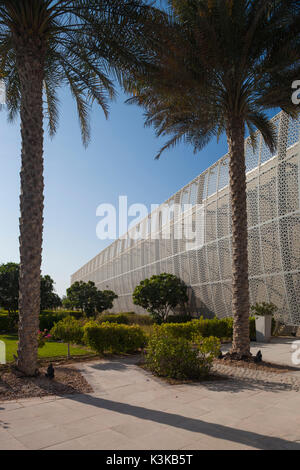 UAE, Abu Dhabi, Saadiyat Island, Manarat Al Saadiyat, welcome center for museum island development, exterior Stock Photo