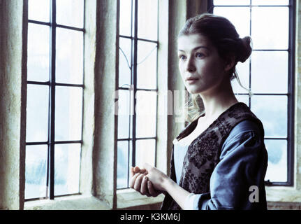 THE LIBERTINE ROSAMUND PIKE       Date: 2004 Stock Photo