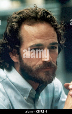 OZ LUKE PERRY as Reverend Jeremiah Cloutier Date: 2003 Stock Photo
