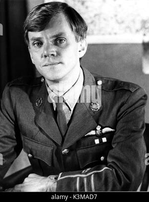 ACES HIGH [BR / FR 1976] MALCOLM MCDOWELL     Date: 1976 Stock Photo