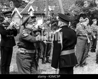 DAD'S ARMY [BR TV SERIES 1968 - 1977] ARTHUR LOWE as Captain Mainwaring     Date: 1977 Stock Photo