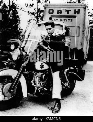 ELVIS PRESLEY [1935 - 1977] American Actor and Singer     Date: 1977 Stock Photo