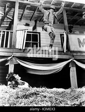 MCLINTOCK! [US 1963] [?] MAUREEN O'HARA, JOHN WAYNE     Date: 1963 Stock Photo