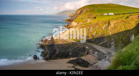 Coumeenoole beach (Slea Head), Dingle peninsula, County Kerry, Munster province, Ireland, Europe. Stock Photo