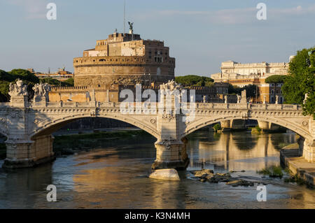 The Castel Sant'Angelo and the Sant'Angelo Bridge over the River Tiber in Rome, Italy Stock Photo