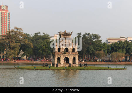 Sunset view of the Hoan Kiem Lake (Lake of the Returned Sword) and the Turtle Tower Stock Photo