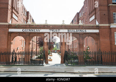 Guinness Trust Buildings, Snowsfields, London, SE1, England, U.K. Stock Photo