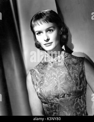 VIRGINIA MCKENNA [b.1931] British actress Date: 1931 Stock Photo - Alamy