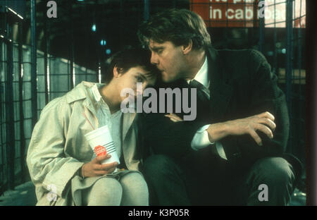 RUNNERS [BR 1983] KATIE HARDIE, JAMES FOX     Date: 1983 Stock Photo