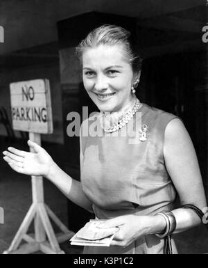JOAN FONTAINE [1917 - 2013] British actress     Date: 2013 Stock Photo