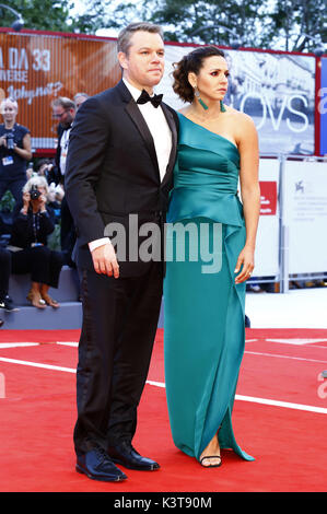 Venice, Italy. 02nd Sep, 2017. Matt Damon and wife Luciana Barroso attending the 'Suburbicon' premiere at the 74th Venice International Film Festival at the Palazzo del Cinema on September 02, 2017 in Venice, Italy | usage worldwide Credit: dpa/Alamy Live News Stock Photo