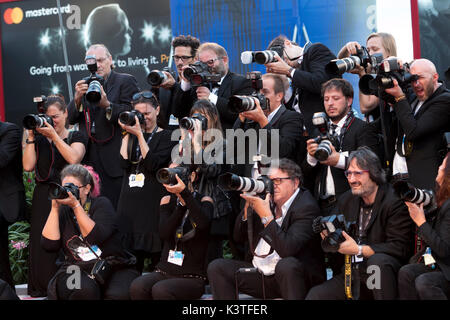 Venice, Italy. 03rd Sep, 2017. Athmosphere at the premiere of 'The Leisure Seeker' during the 74th Venice Film Festival at Palazzo del Cinema in Venice, Italy, on 03 September 2017. - NO WIRE SERVICE - Photo: Hubert Boesl/dpa/Alamy Live News