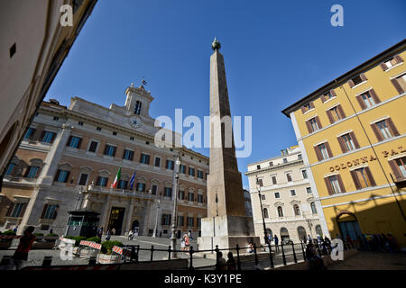 Palazzo Montecitorio, Italian Chamber of Deputies, Piazza Montecitorio, Rome Stock Photo