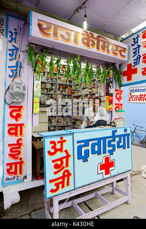 Pharmacy, Bharatpur, Rajasthan, India | Apotheke, Bharatpur, Rajasthan, Indien Stock Photo