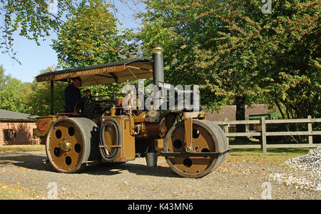 1930 8 ton Wallis & Steevens steam roller Stock Photo