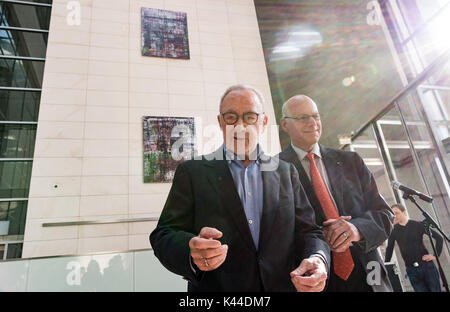 Berlin, Germany. 04th Sep, 2017. Painter and sculptor Gerhard Richter (L) is standing next to the President of the Parliament Norbert Lammert in the German Bundestag in Berlin, Germany, 04 September 2017. Richter's series 'Birkenau' from 2014 consists of four paintings and was honoured in a ceremony by Norbert Lammert. Photo: Soeren Stache/dpa/Alamy Live News