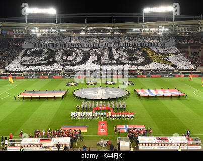 Stuttgart, Deutschland. 04th Sep, 2017. Choreographie. GES/ Fussball/ WM Qualifikation: Deutschland - Norwegen, 04.09.2017 Football/Soccer: WC qualification: Germany vs Norway, Stuttgart, September 4, 2017 | Verwendung weltweit Credit: dpa/Alamy Live News Stock Photo