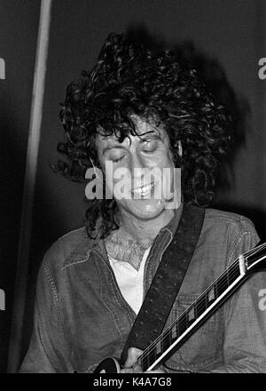 Fleetwood Mac: Peter Green performing with Fleetwood Mac during Bristol University Rag Week in the Anson Rooms at the Students Union on 5 March 1969 Stock Photo