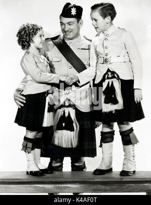 Wee Willie Winkie, aka: Rekrut Willie Winkie, USA 1937, Regie: John Ford, Darsteller: Shirley Temple, Victor McLaglen, Douglas Scott Stock Photo