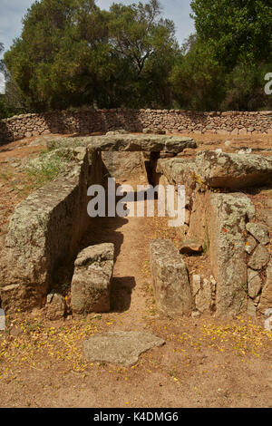 The Tomba di Giganti Moru, or Giants' Tomb, Arzachena, Sardinia, Italy, a megalithic mass grave of the Nuragic civilization Stock Photo