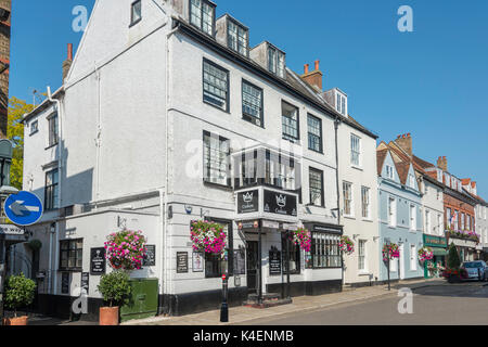 17th century The Crown and Cushion Inn, High Street, Eton, Berkshire, England, United Kingdom Stock Photo