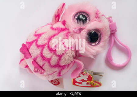 ty beanie boo's PINKY pink barn owl clip soft cuddly toy isolated on white background Stock Photo