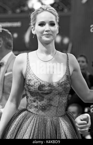Venice, Italien. 05th Sep, 2017. Jennifer Lawrence attending the 'Mother!' premiere at the 74th Venice International Film Festival at the Palazzo del Cinema on September 05, 2017 in Venice, Italy | Verwendung weltweit/picture alliance Credit: dpa/Alamy Live News