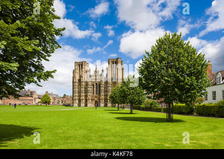 Wells Cathedral at Cathedral Green in the city of Wells, Somerset, England. Stock Photo