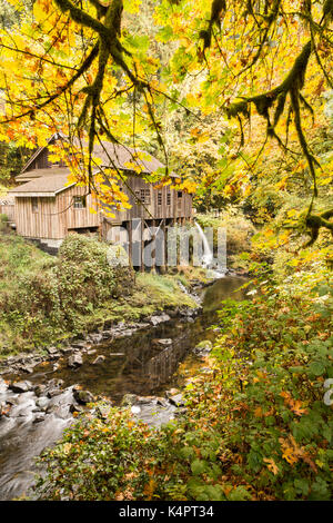 Cedar Creek Grist Mill in Washington State, USA Stock Photo