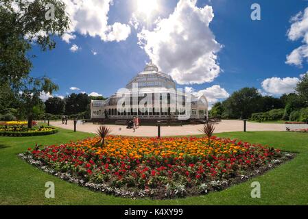 The magnificent iron and glass Palm House, Sefton Park, Liverpool, built 1896 by Mackenzie and Moncur, Glasgow, and gifted by Henry Yates Thompson. Stock Photo