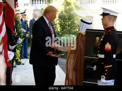 Washington DC, USA. 07th Sep, 2017. United States President Donald J. Trump welcomes Amir Sabah al-Ahmed al-Jaber al-Sabah of Kuwait to the West Wing of the White House in Washington, DC on September 7, 2017. Credit: Martin H. Simon/CNP /MediaPunch Credit: MediaPunch Inc/Alamy Live News Stock Photo