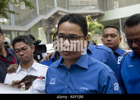 Kuala Lumpur Malaysia 8th Sep 2017 Khairul Azwan Harun 41 A Politician Has An Interview With Press Umno United Malays National Organisation Youth Urgesa Un To Act Immediately About Rohingya Crisis In Myanmar At Un
