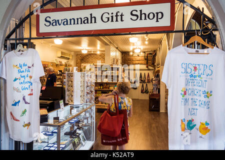 Savannah Georgia,Visitors Information Center,inside,gift shop,shopping,tee,t-shirt,USA US United States America North American,GA170512063 Stock Photo