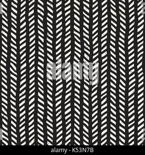 Hand drawn style seamless pattern. Abstract geometric tiling background in black and white. Vector doodle line lattice Stock Vector