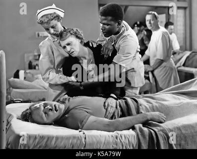 NO WAY OUT 1950 20th Century Fox film with Sidney Poitier Stock Photo